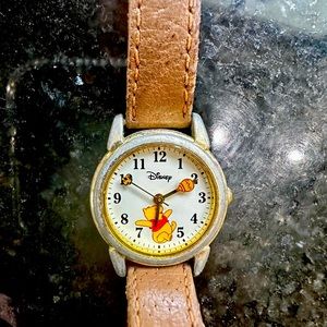 Winnie the Pooh watch vintage